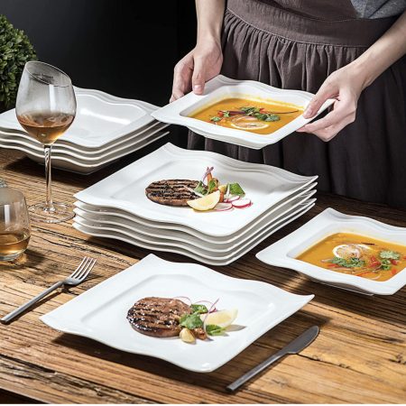 Square dinner plates